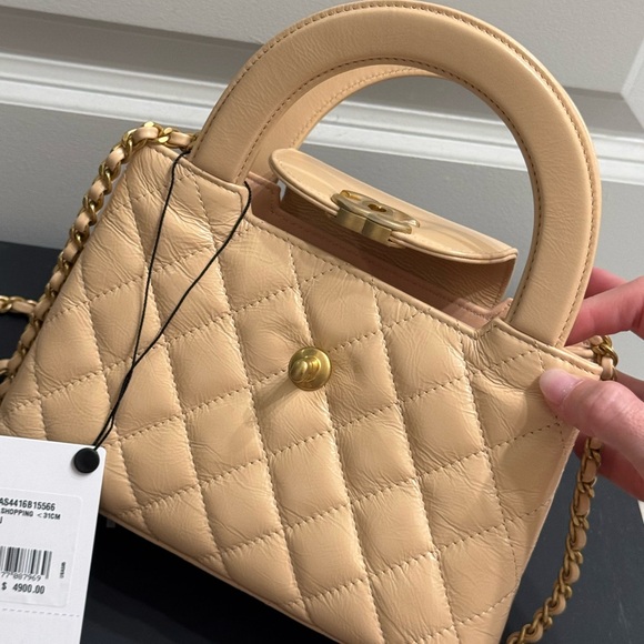 Chanel Beige Shiny Crinkled Quilted Leather Mini Shopping Bag NEW - Picture 3 of 16